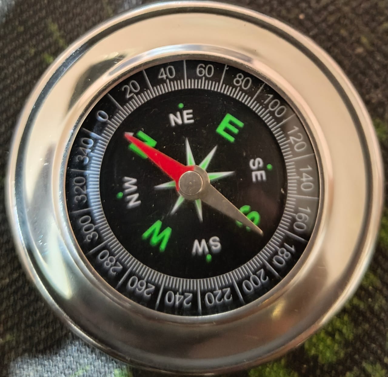 Professional compass showing perfect North alignment